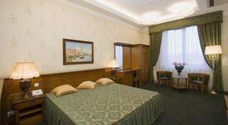 Гостиница Атон Краснодар Двухместный номер бизнес-класса с 1 кроватью-12