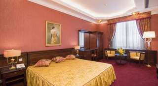Гостиница Атон Краснодар Двухместный номер бизнес-класса с 1 кроватью-1
